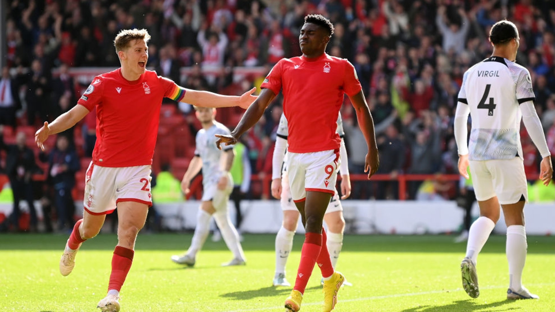 特的执教风 特的执教风